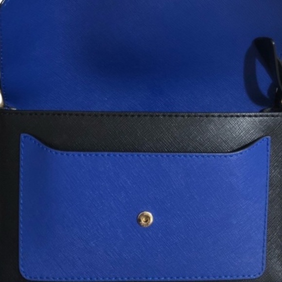 Michael Kors Greenwich Bicolor Slap Flap Leather Crossbody Bag - Picture 6 of 16